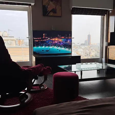 Apartment Luxury Penthouse With Large Terrace & Heated Jacuzzi *