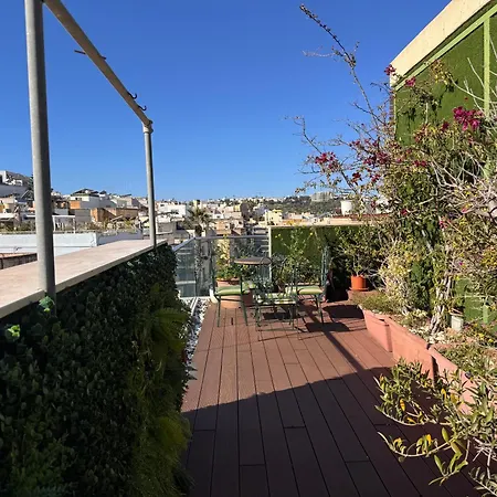 Luxury Penthouse With Large Terrace & Heated Jacuzzi Apartment Saint Julian's